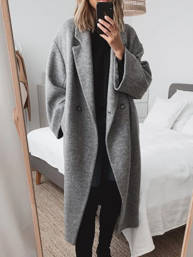 Delilah – Effortless Chic Coat