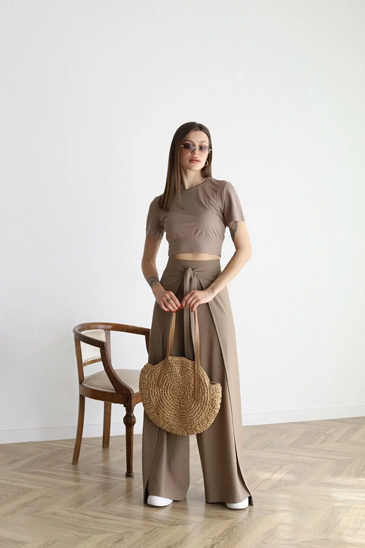 Raven – Wide Linen Trousers for Effortless Elegance