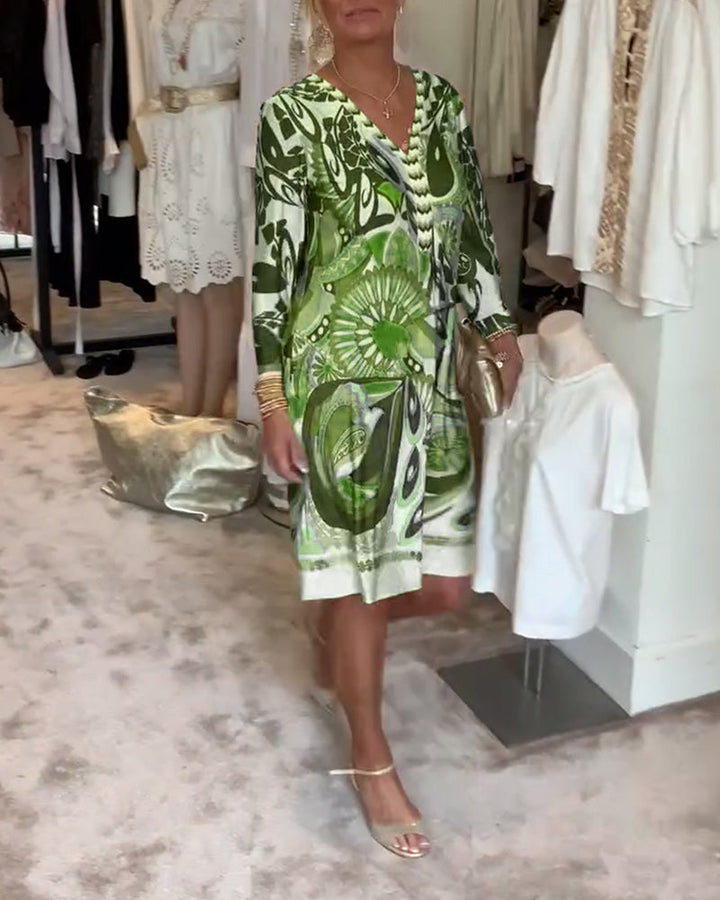 Della – Elegant Vintage Print Dress