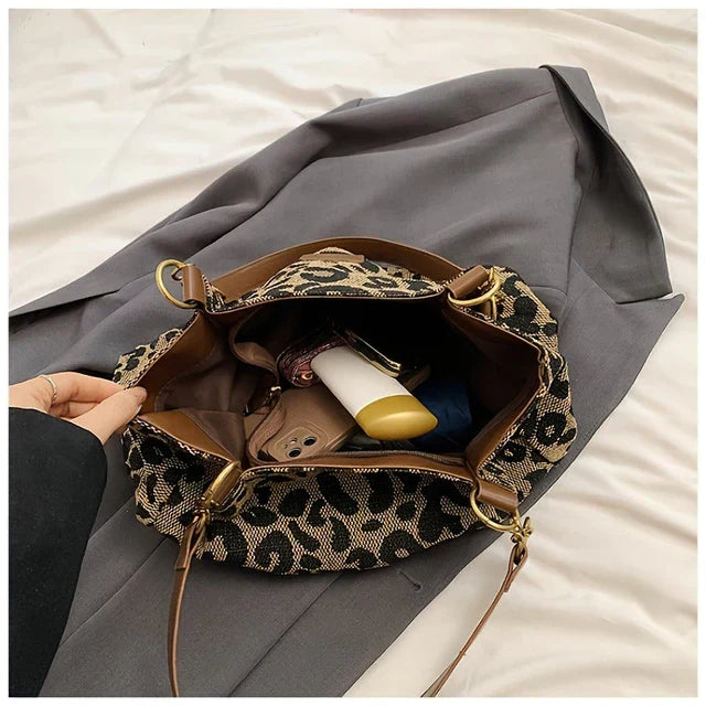 Tessa – Chic Leopard Print Handbag for Women