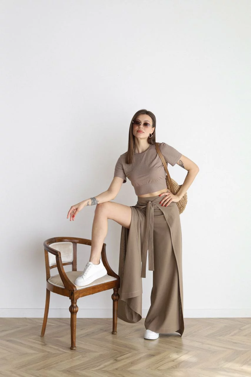 Raven – Wide Linen Trousers for Effortless Elegance