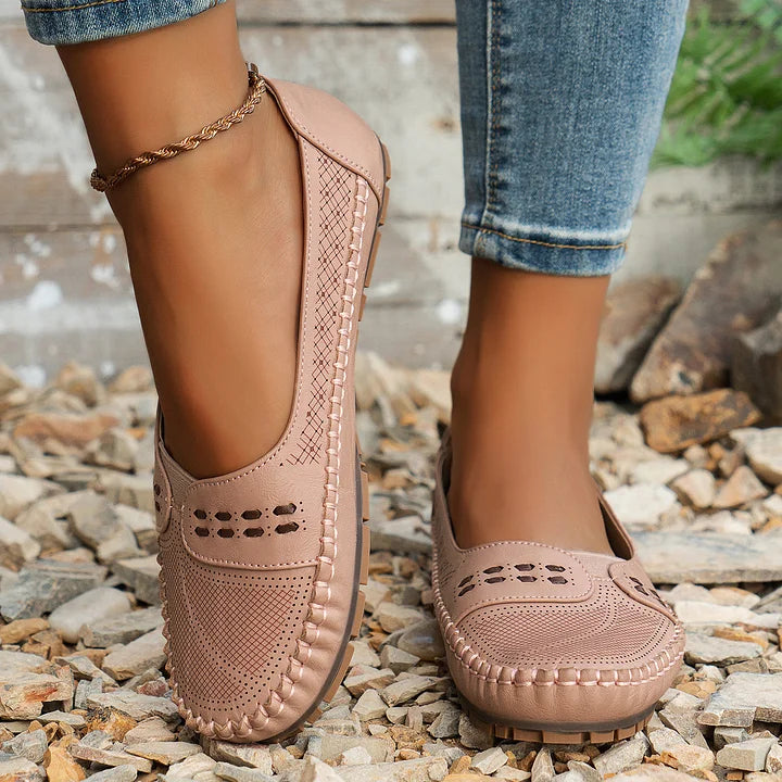 Thea – Comfortable Orthopedic Shoes for All-Day Ease