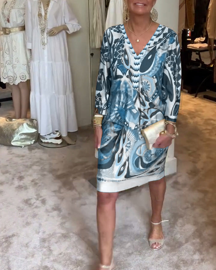 Della – Elegant Vintage Print Dress