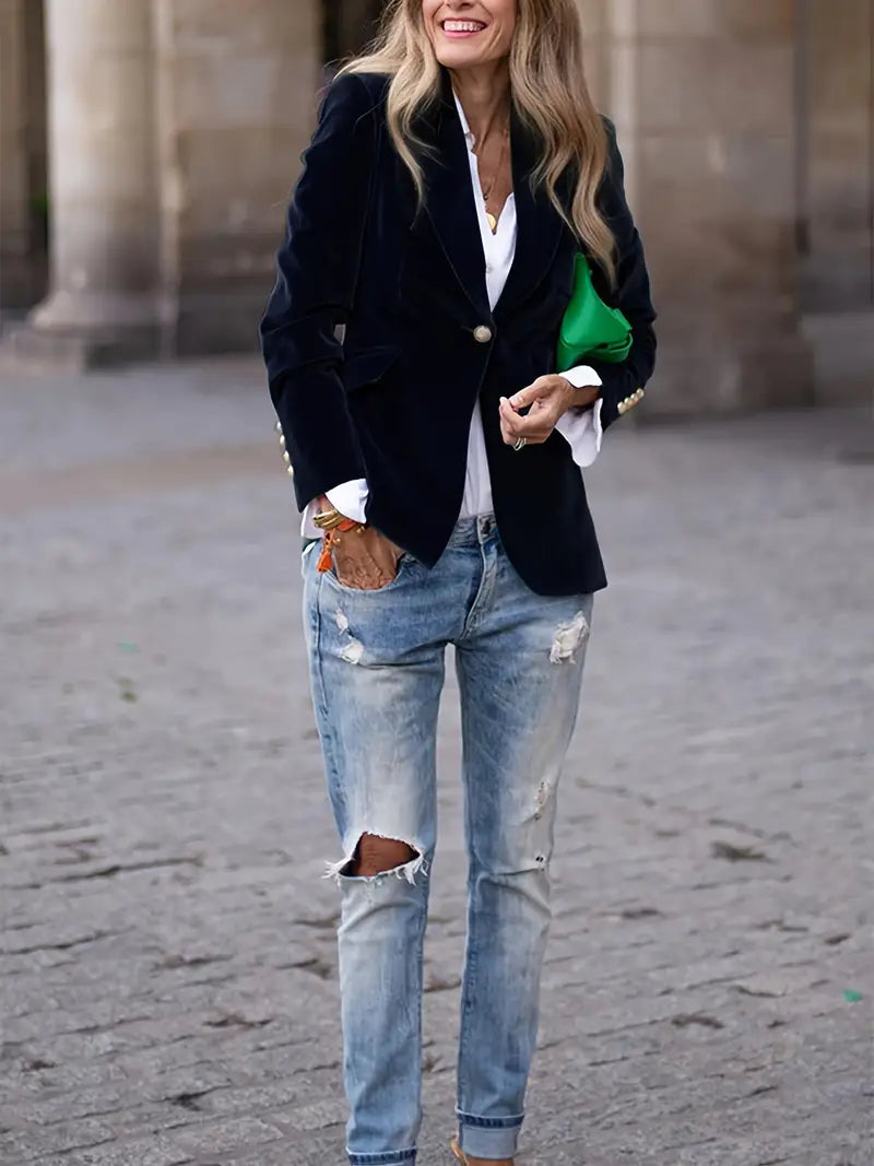 Savannah - Elegant Velvet Blazer