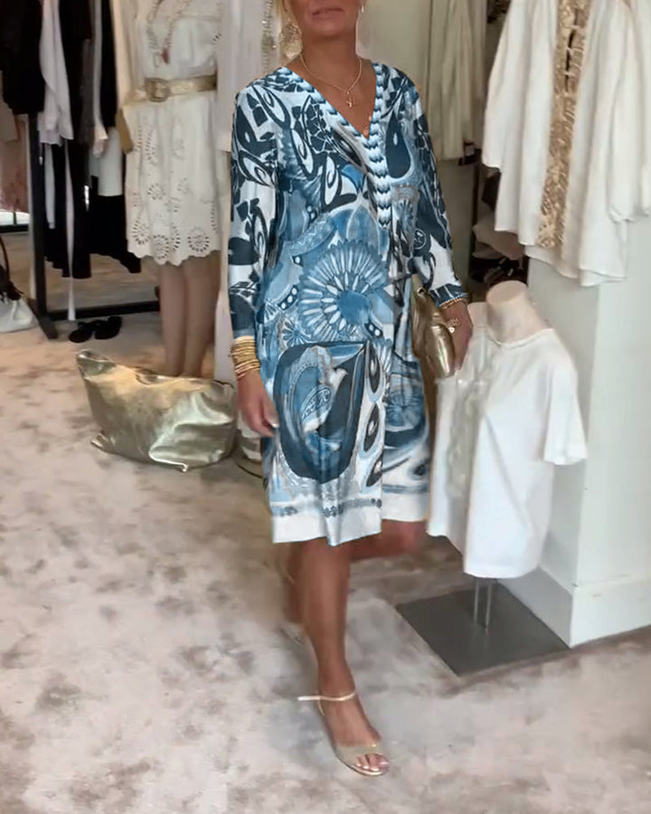 Della – Elegant Vintage Print Dress