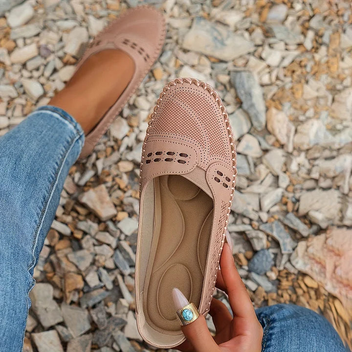 Thea – Comfortable Orthopedic Shoes for All-Day Ease