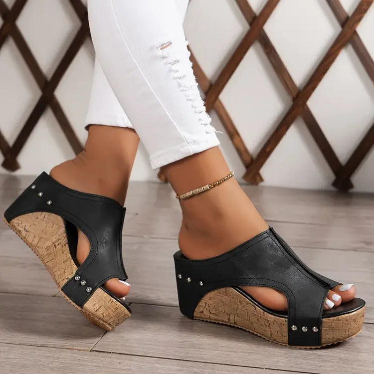 Cora – Effortless Chic Platform Sandals