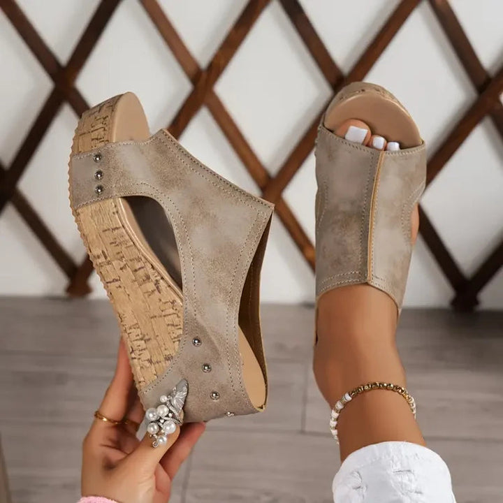 Cora – Effortless Chic Platform Sandals