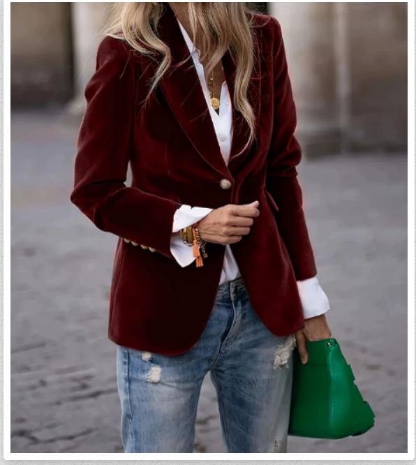 Savannah - Elegant Velvet Blazer