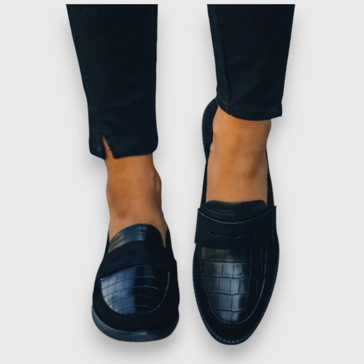 James | Chic Comfort Loafers
