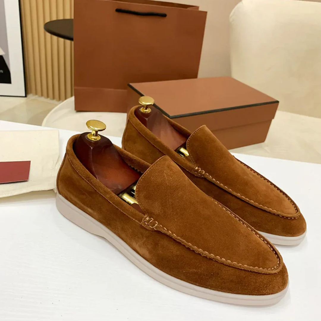 Karter – Suede Loafers with Structured Silhouette