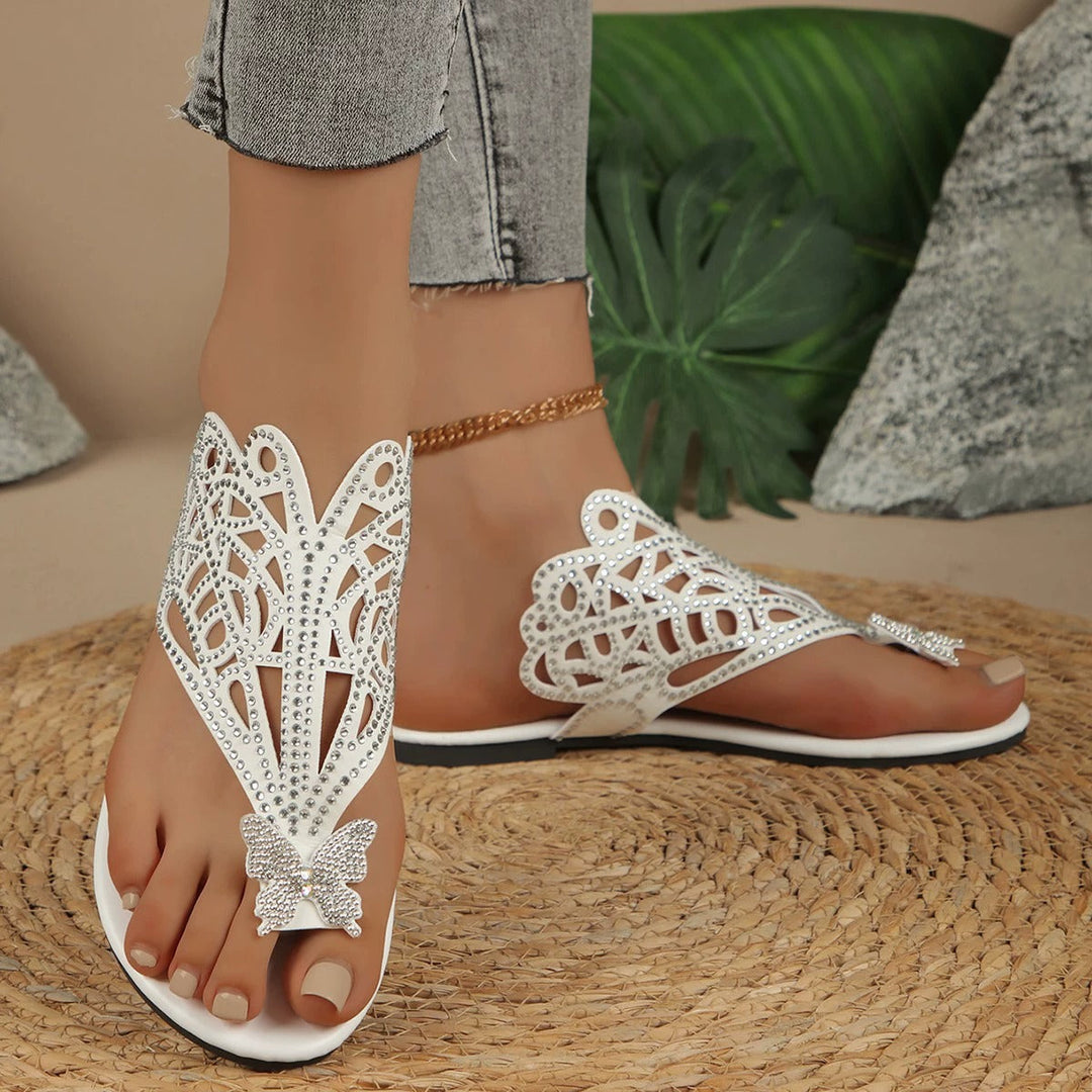 Vrai – Stylish Leather Sandal with Butterfly Cover