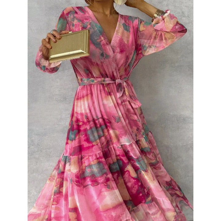 Juna – Elegant Floral V-Neck Dress