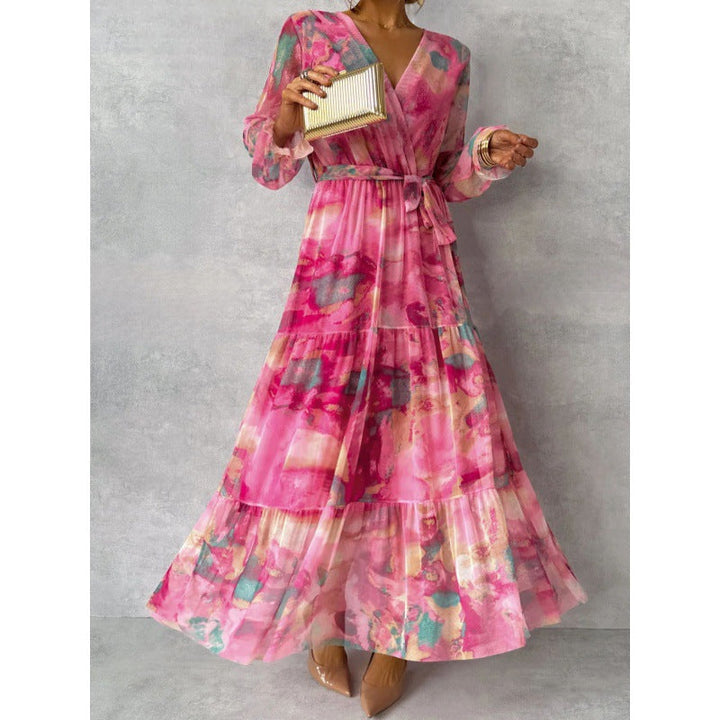 Juna – Elegant Floral V-Neck Dress