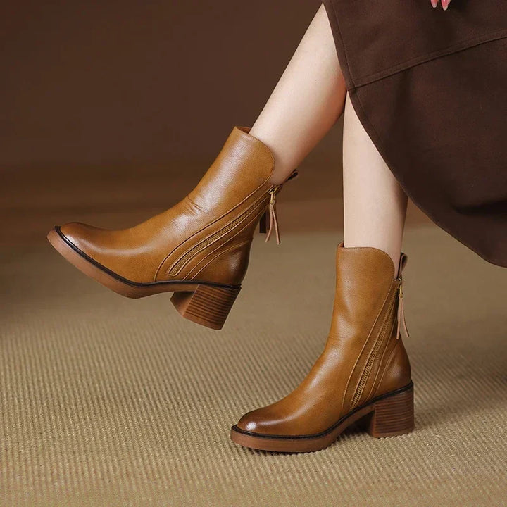 Malia – Leather Ankle Boots for Effortless Sophistication