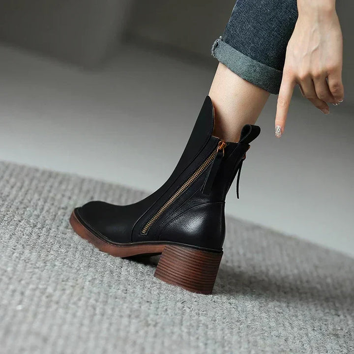 Malia – Leather Ankle Boots for Effortless Sophistication