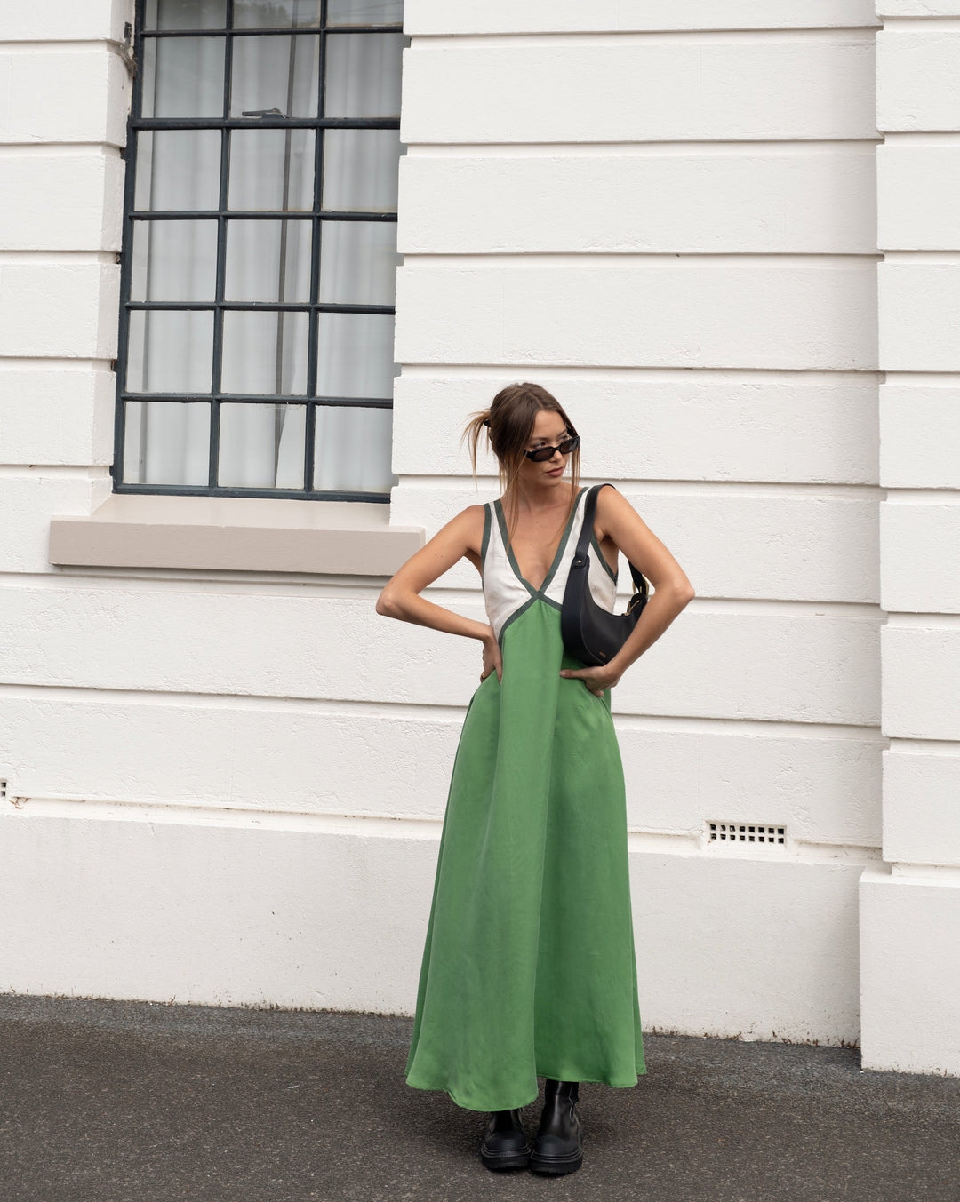 Jordyn – Lightweight V-Neck Maxi Dress