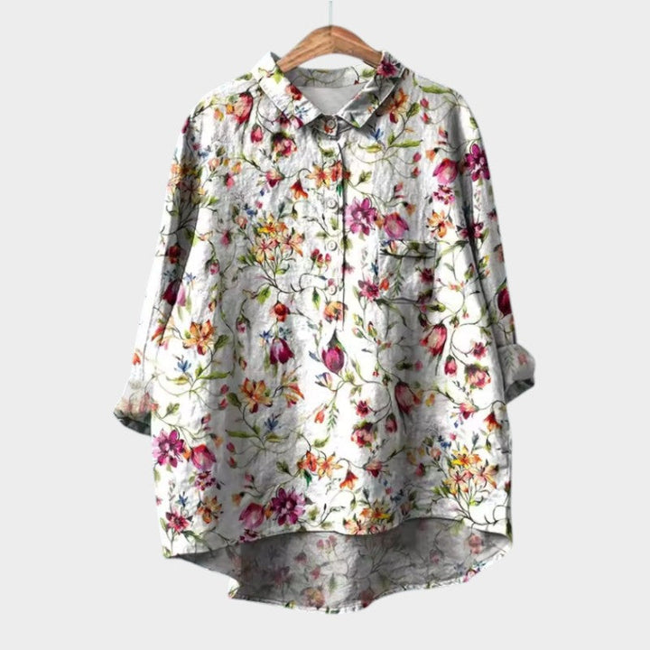 Everly – Elegant Blouse for Effortless Sophistication
