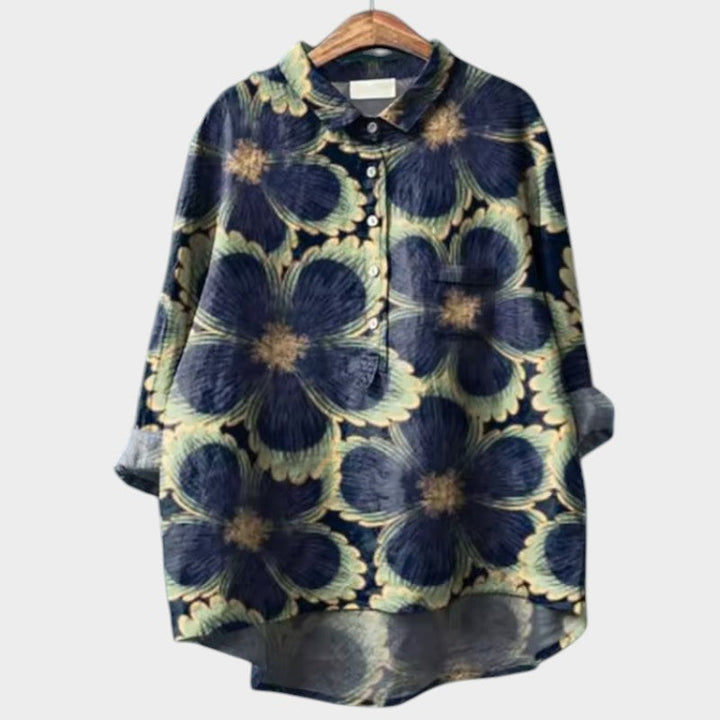 Everly – Elegant Blouse for Effortless Sophistication