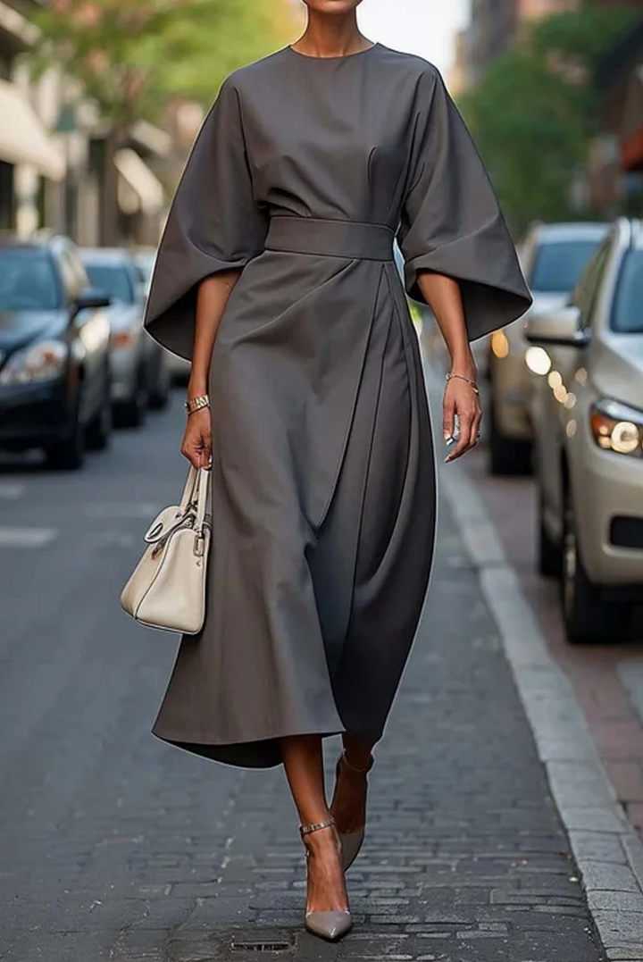 Isabeau – Timeless Dress