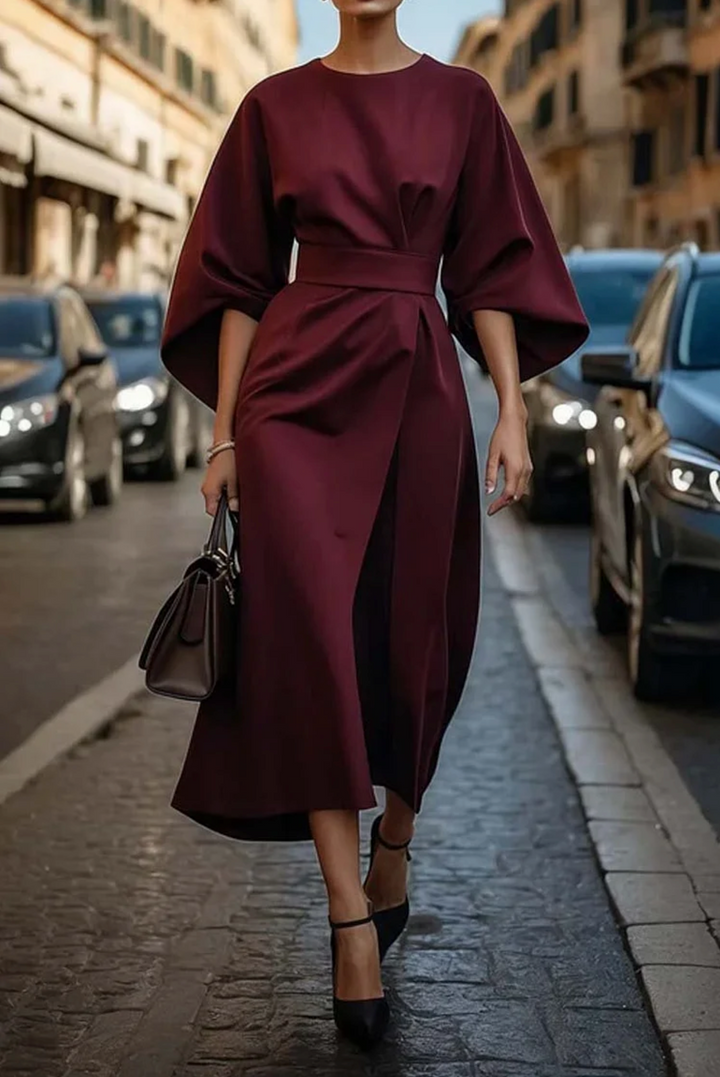 Isabeau – Timeless Dress