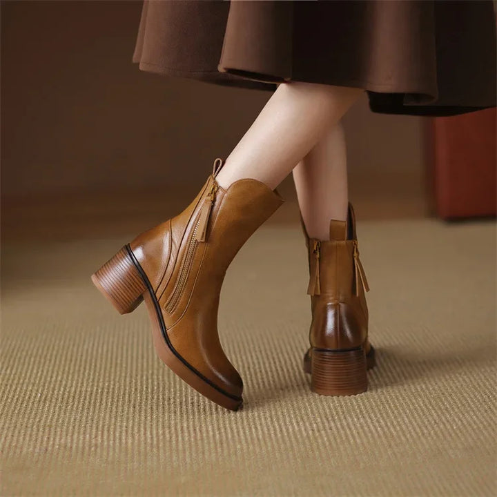 Malia – Leather Ankle Boots for Effortless Sophistication