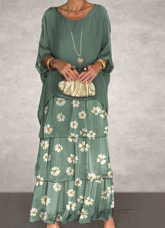 Delaney – Women's Fluid Maxi Dress