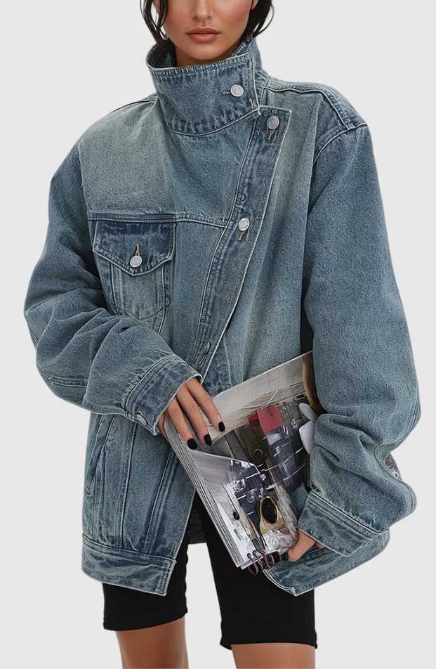 Nova – Artistic Denim Jacket for Bold Self-Expression