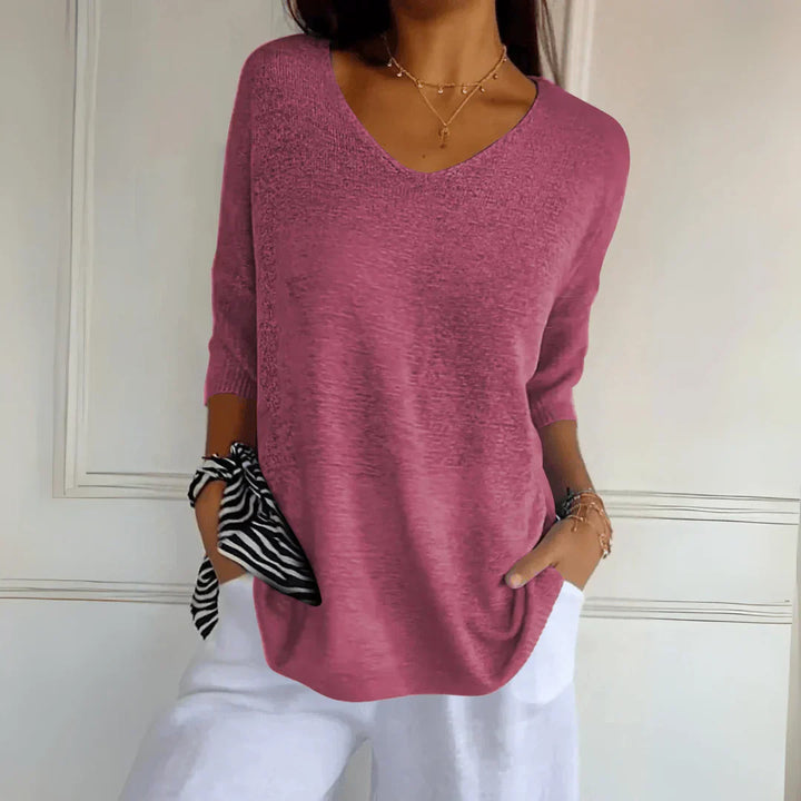 Hadley - Slimming V-Neck Top