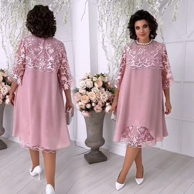 Amaris – Transparent Lace Dress in Layering Look