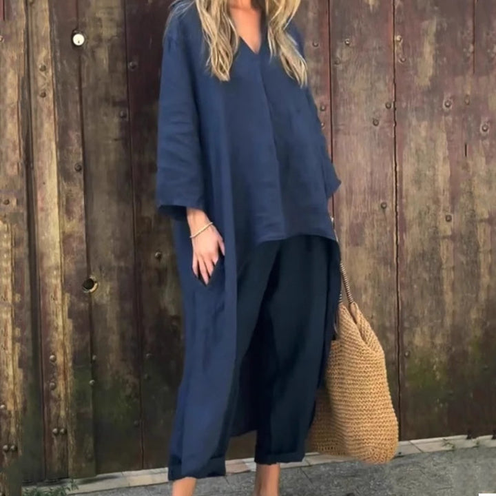 Ellie – 2-Piece Set with Loose Pockets and V-Neck